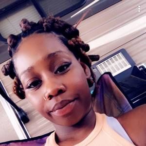 Meet your Posher, Keonadenisee